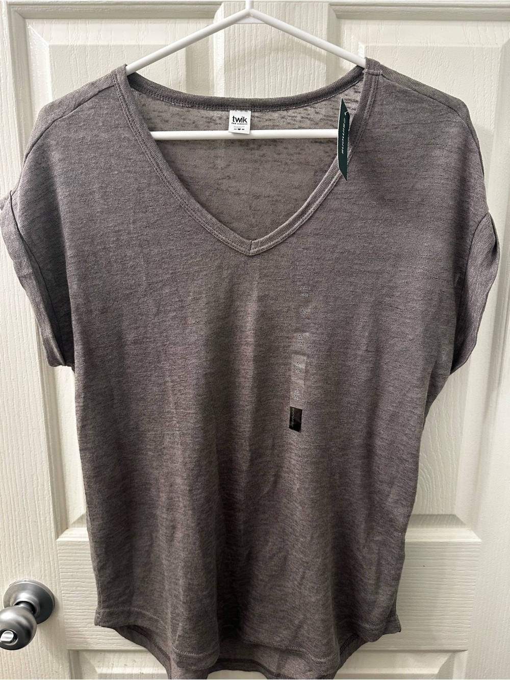 Simons Women’s Short Sleeve V-Neck Shirt - Gray